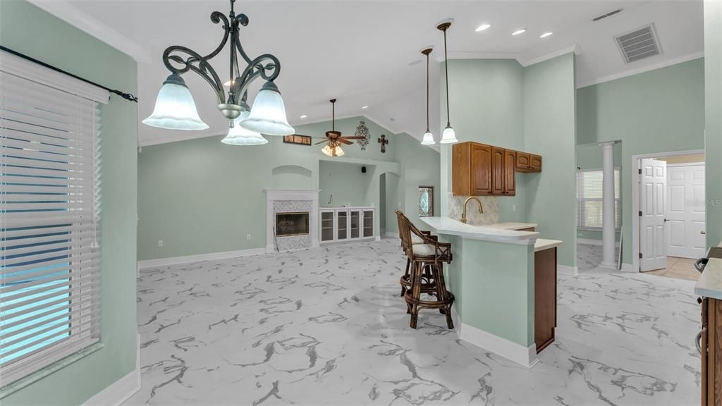 For Sale: $424,900 (4 beds, 2 baths, 2178 Square Feet)