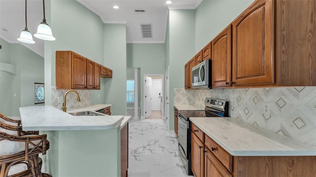 For Sale: $424,900 (4 beds, 2 baths, 2178 Square Feet)