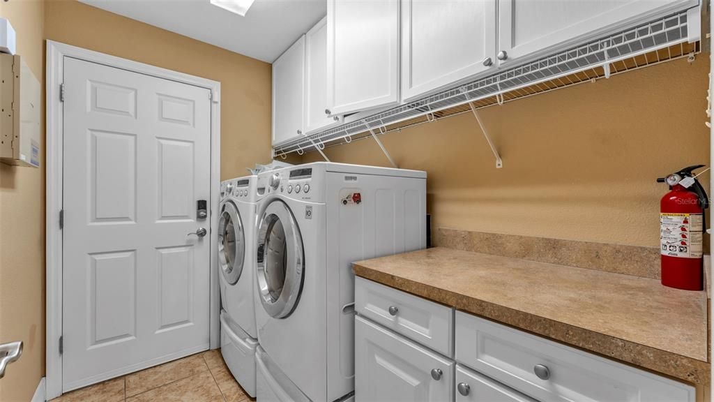 For Sale: $424,900 (4 beds, 2 baths, 2178 Square Feet)