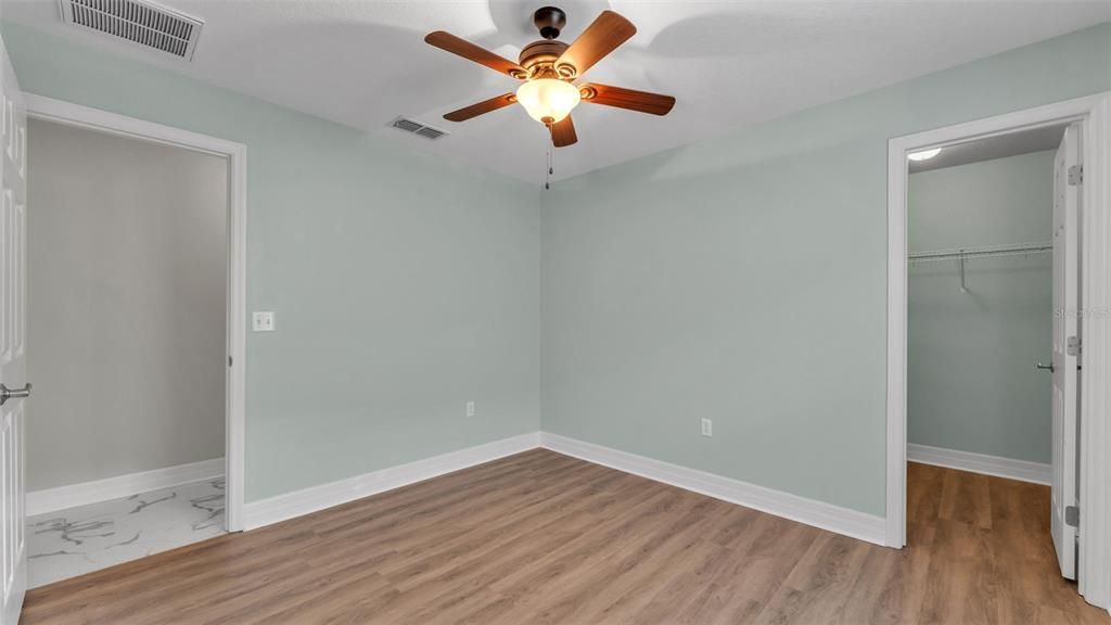 For Sale: $424,900 (4 beds, 2 baths, 2178 Square Feet)