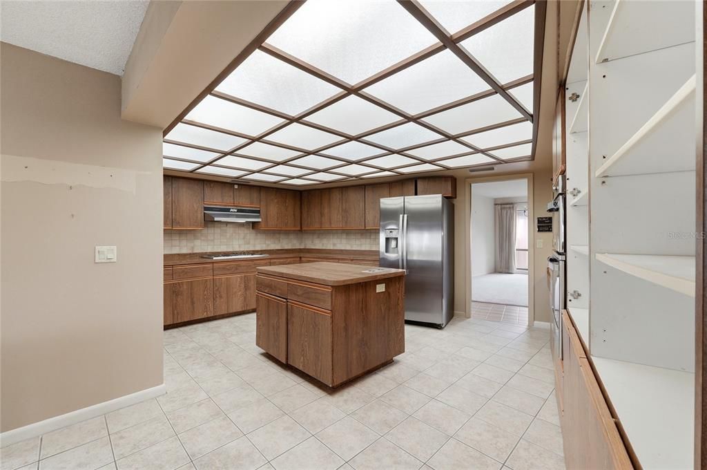 待售: $578,000 (4 贝兹, 3 浴室, 3068 平方英尺)