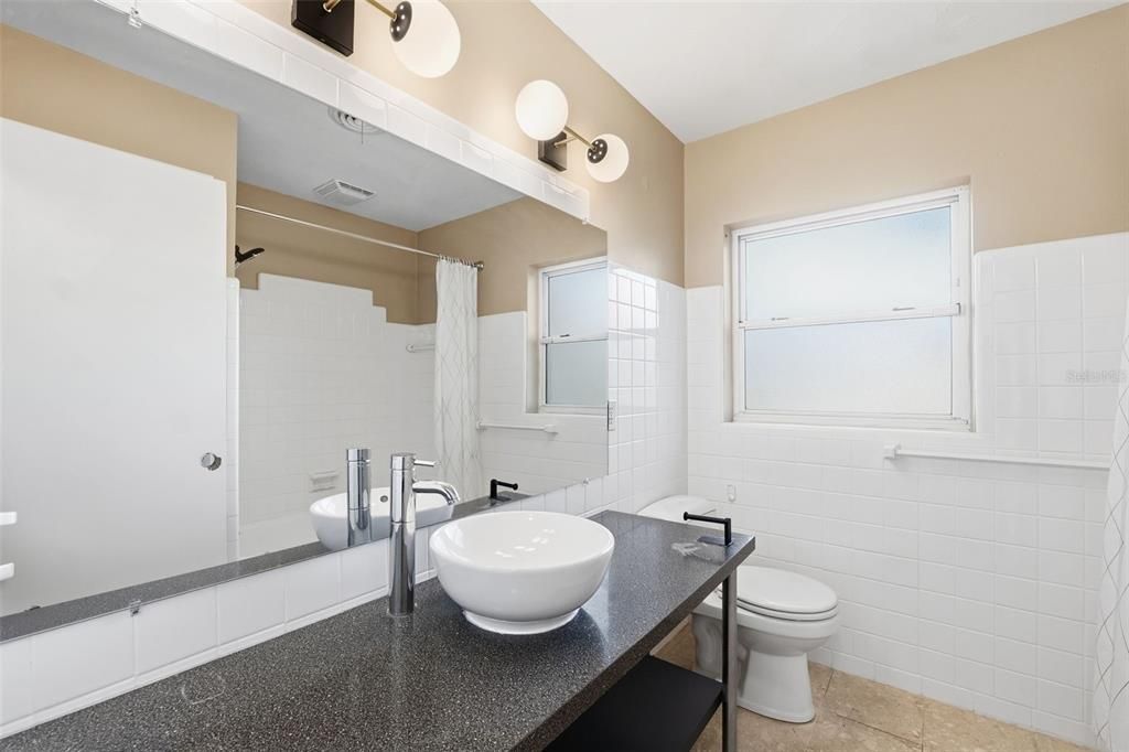 For Sale: $825,000 (3 beds, 2 baths, 1794 Square Feet)