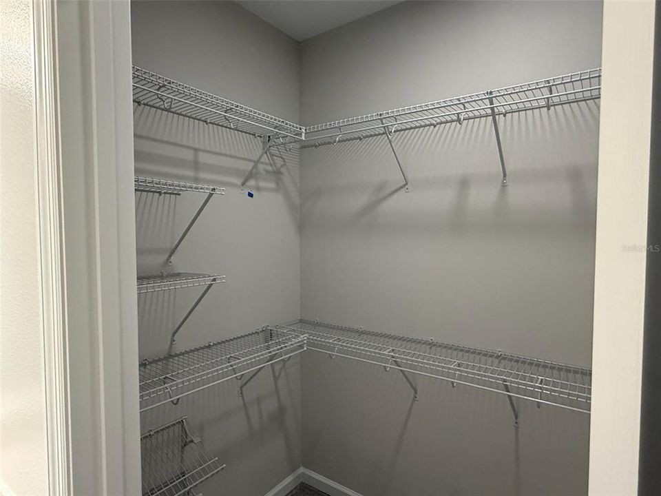 出租: $2,450 (3 贝兹, 2 浴室, 1693 平方英尺)