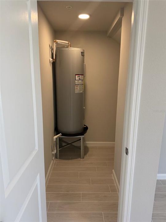 出租: $2,450 (3 贝兹, 2 浴室, 1693 平方英尺)