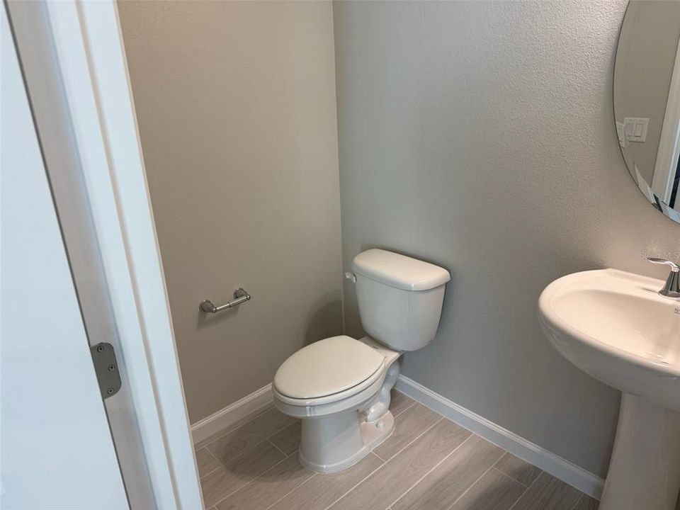 出租: $2,450 (3 贝兹, 2 浴室, 1693 平方英尺)