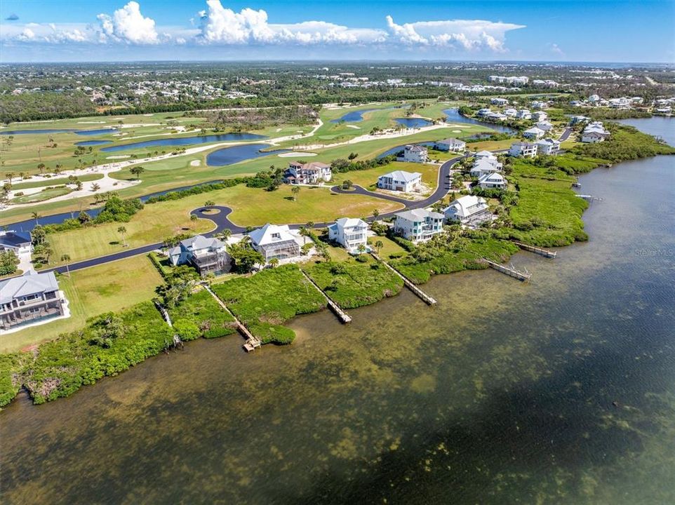 На продажу: $1,545,000 (3 спален, 3 ванн, 2360 Квадратных фут)