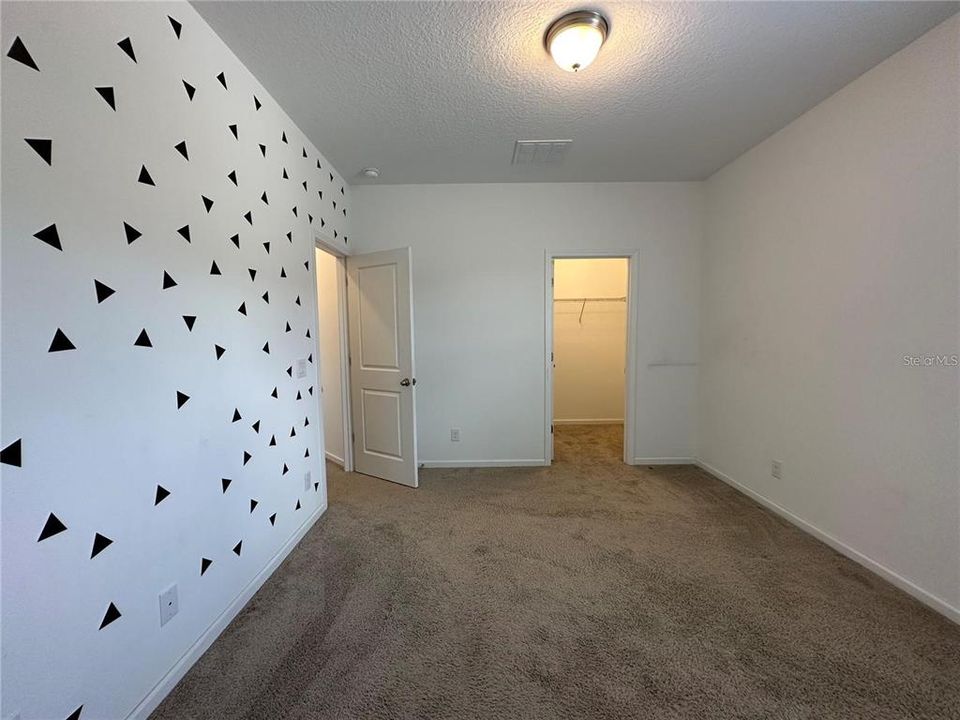 For Rent: $3,600 (4 beds, 3 baths, 2689 Square Feet)