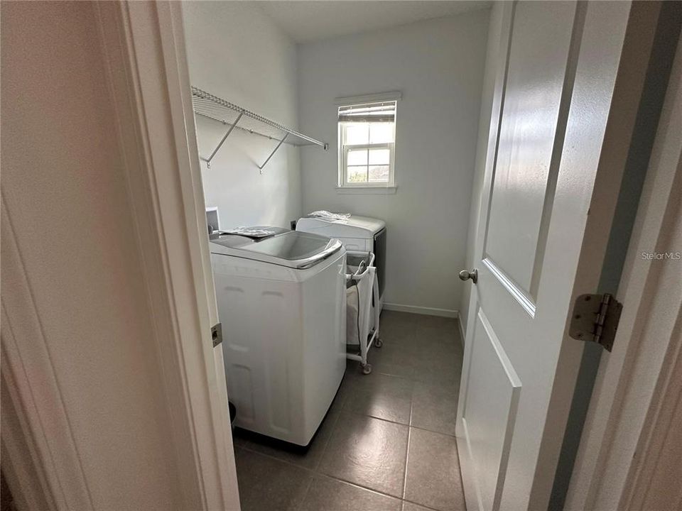 For Rent: $3,600 (4 beds, 3 baths, 2689 Square Feet)