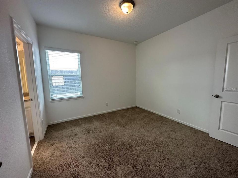 For Rent: $3,600 (4 beds, 3 baths, 2689 Square Feet)