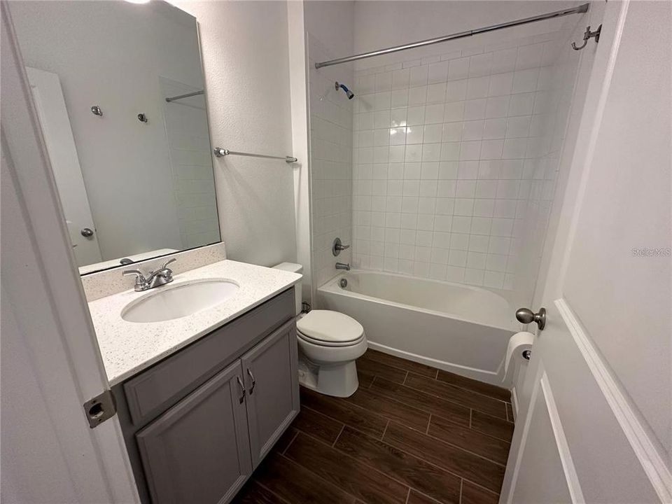 For Rent: $3,600 (4 beds, 3 baths, 2689 Square Feet)