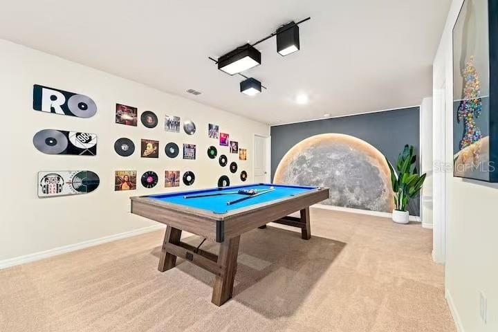 For Sale: $819,000 (10 beds, 8 baths, 4399 Square Feet)