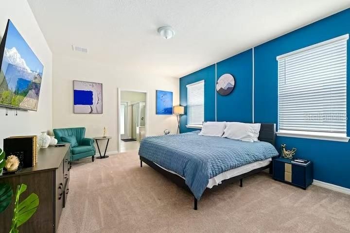 For Sale: $819,000 (10 beds, 8 baths, 4399 Square Feet)