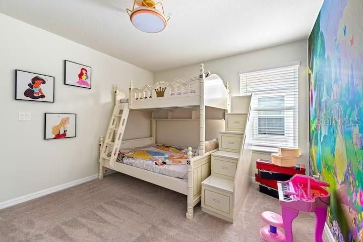 For Sale: $819,000 (10 beds, 8 baths, 4399 Square Feet)