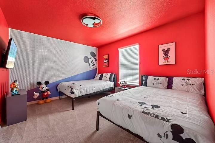 For Sale: $819,000 (10 beds, 8 baths, 4399 Square Feet)