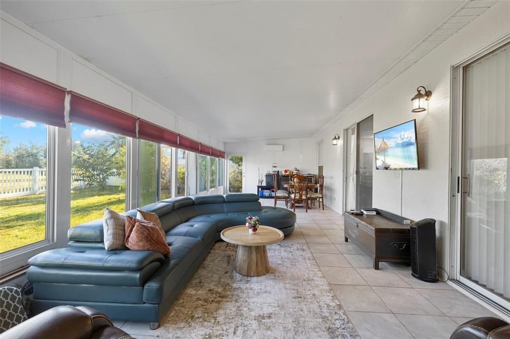 На продажу: $360,000 (3 спален, 2 ванн, 1330 Квадратных фут)