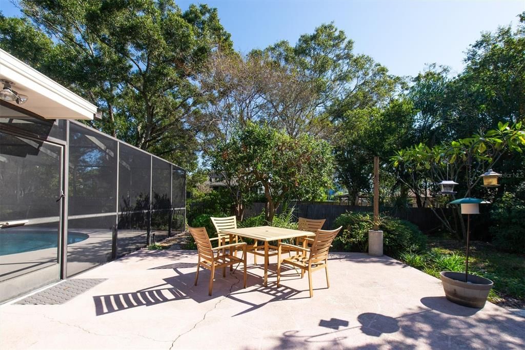 For Sale: $550,000 (3 beds, 2 baths, 1764 Square Feet)