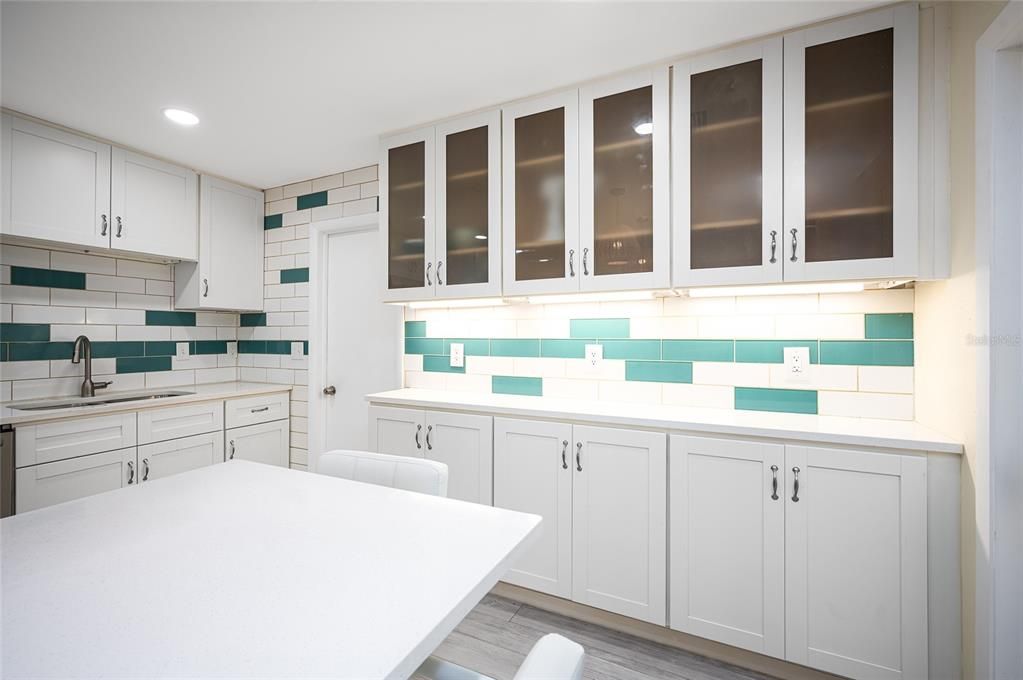 For Sale: $429,000 (3 beds, 2 baths, 1672 Square Feet)