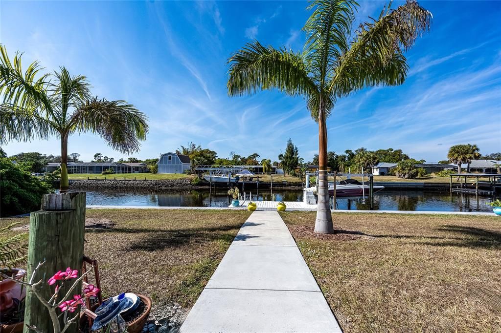 For Sale: $429,000 (3 beds, 2 baths, 1672 Square Feet)