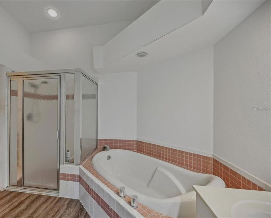 For Sale: $309,000 (3 beds, 2 baths, 1447 Square Feet)