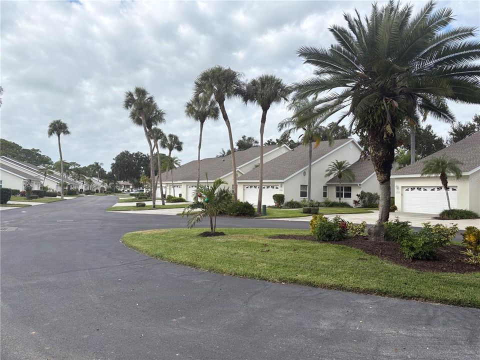 For Sale: $309,000 (3 beds, 2 baths, 1447 Square Feet)