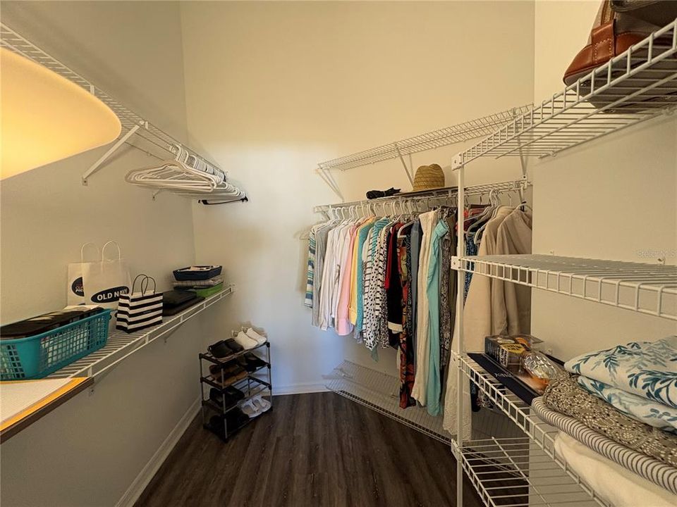 For Sale: $309,000 (3 beds, 2 baths, 1447 Square Feet)