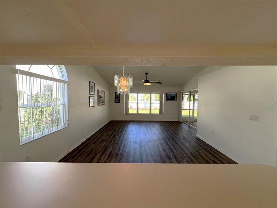 For Sale: $309,000 (3 beds, 2 baths, 1447 Square Feet)