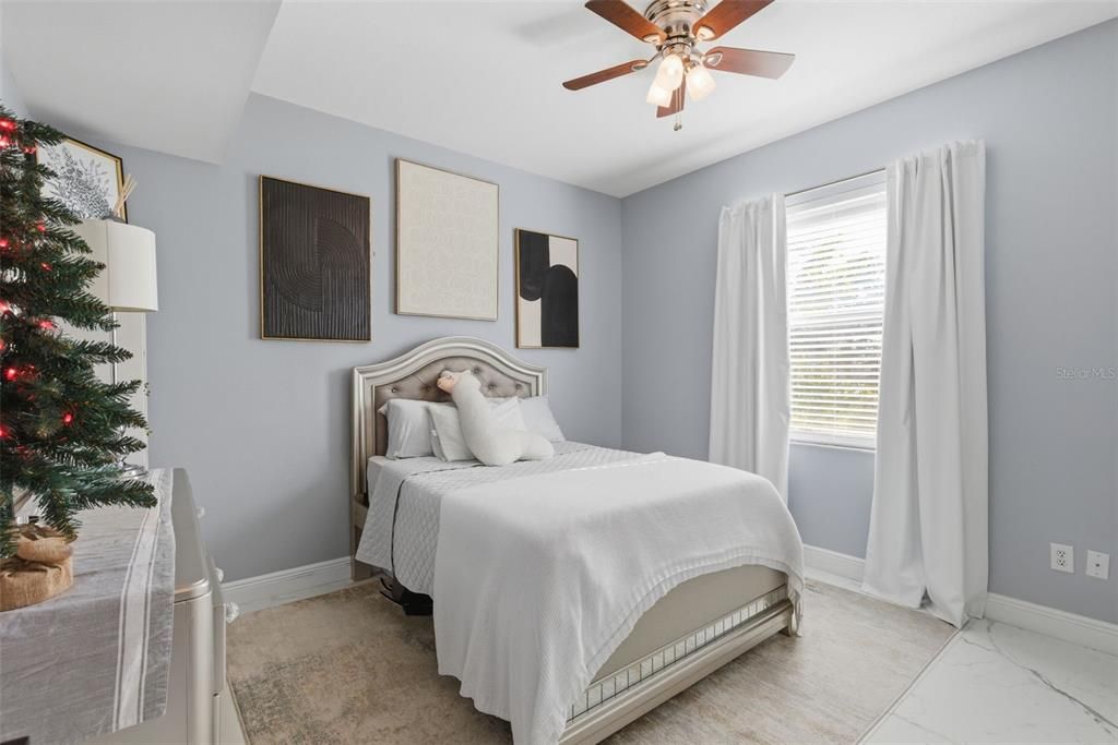 На продажу: $1,349,000 (5 спален, 3 ванн, 3206 Квадратных фут)