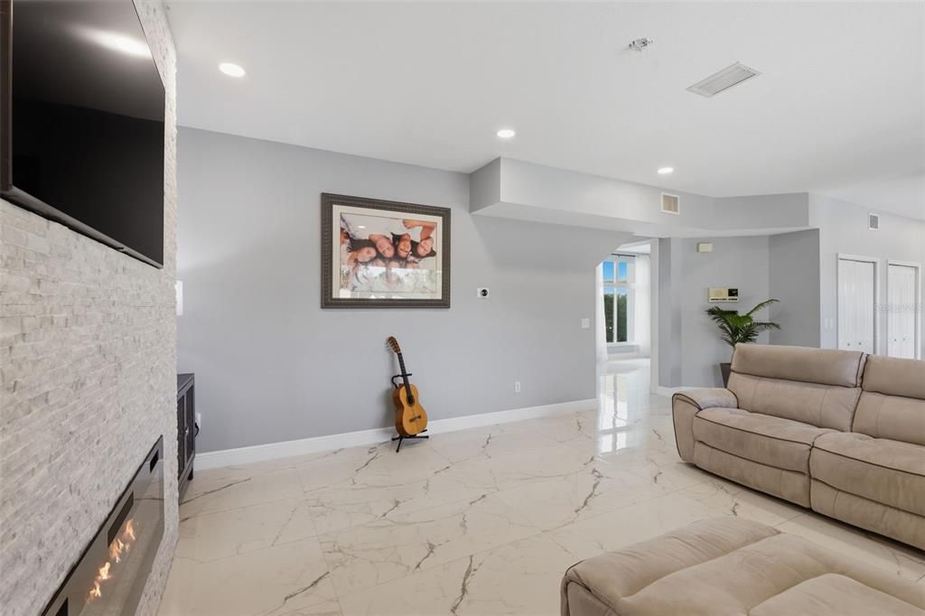 На продажу: $1,349,000 (5 спален, 3 ванн, 3206 Квадратных фут)