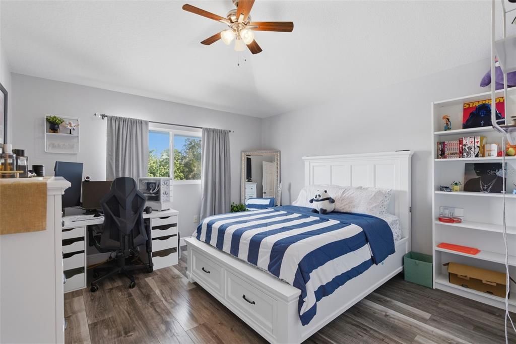 На продажу: $1,349,000 (5 спален, 3 ванн, 3206 Квадратных фут)