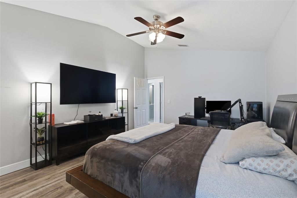 На продажу: $1,349,000 (5 спален, 3 ванн, 3206 Квадратных фут)