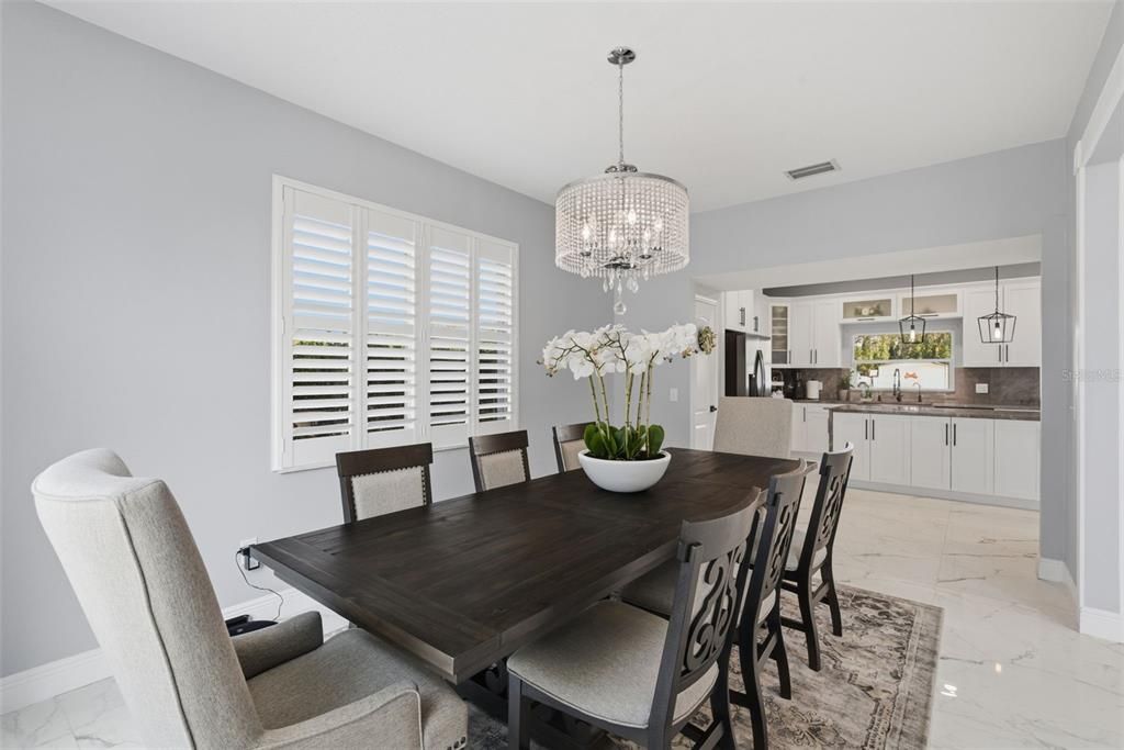 На продажу: $1,349,000 (5 спален, 3 ванн, 3206 Квадратных фут)