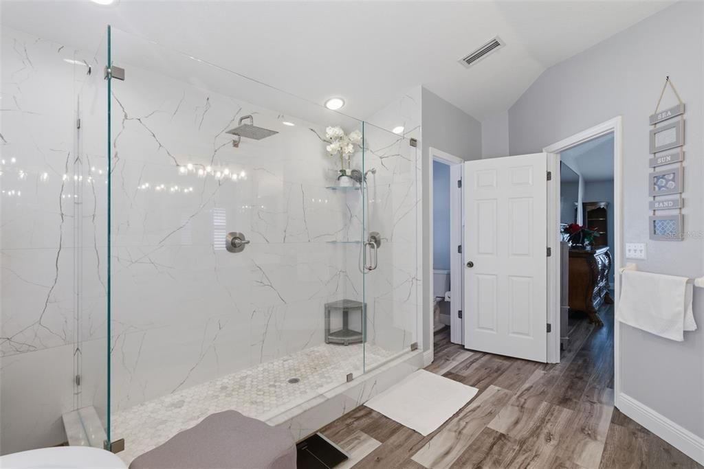 На продажу: $1,349,000 (5 спален, 3 ванн, 3206 Квадратных фут)