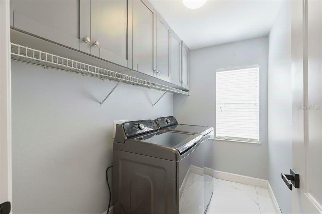 На продажу: $1,349,000 (5 спален, 3 ванн, 3206 Квадратных фут)