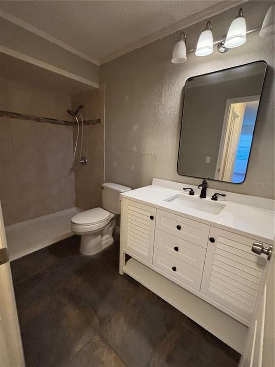 For Sale: $289,000 (3 beds, 2 baths, 1606 Square Feet)