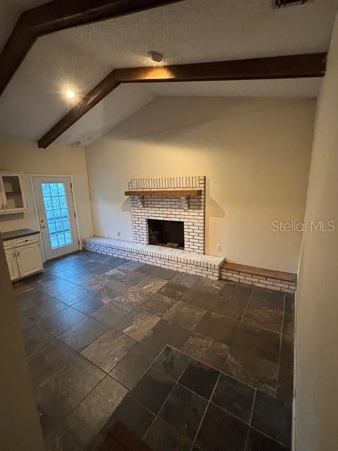 For Sale: $289,000 (3 beds, 2 baths, 1606 Square Feet)