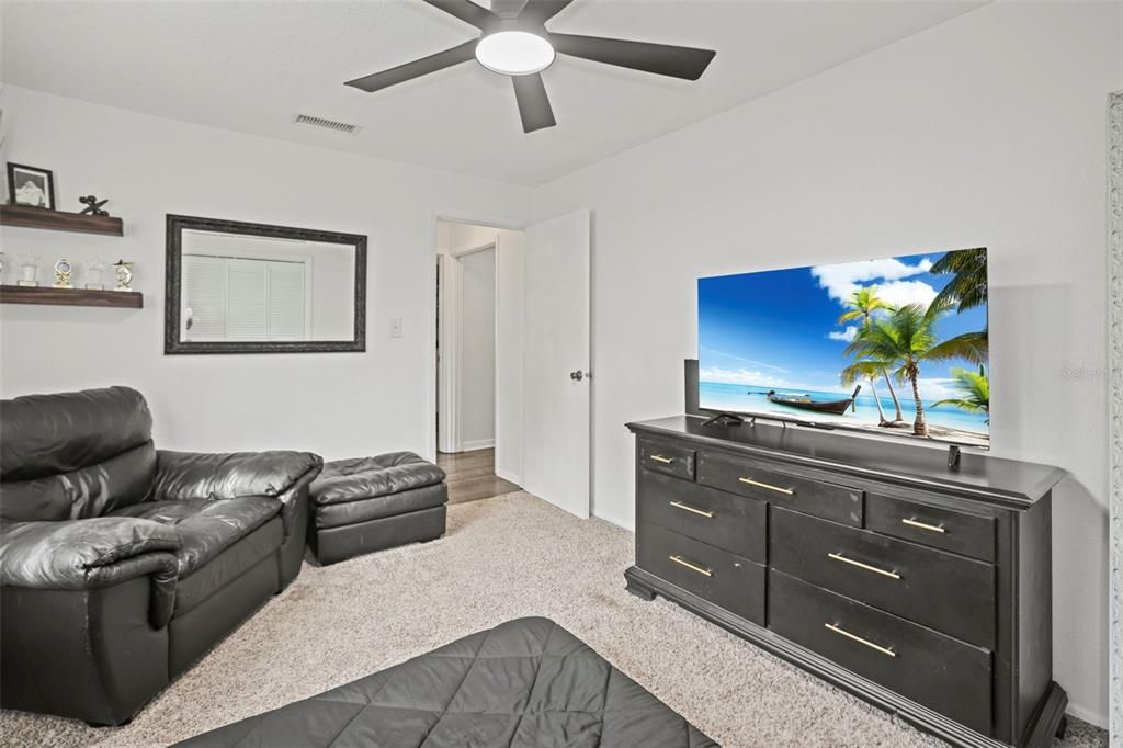 待售: $460,000 (3 贝兹, 2 浴室, 1795 平方英尺)