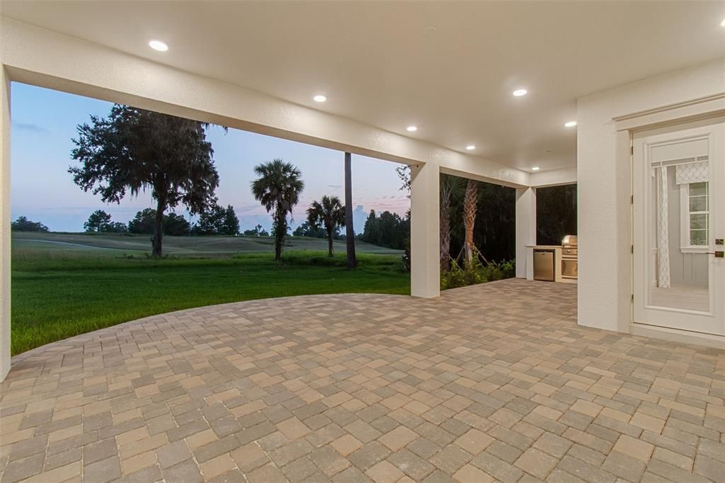 En Venta: $1,199,990 (3 camas, 3 baños, 3087 Pies cuadrados)