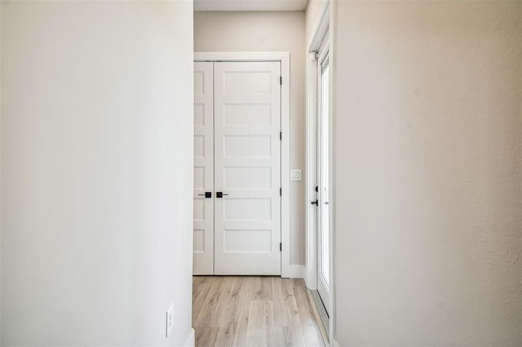 En Venta: $1,199,990 (3 camas, 3 baños, 3087 Pies cuadrados)