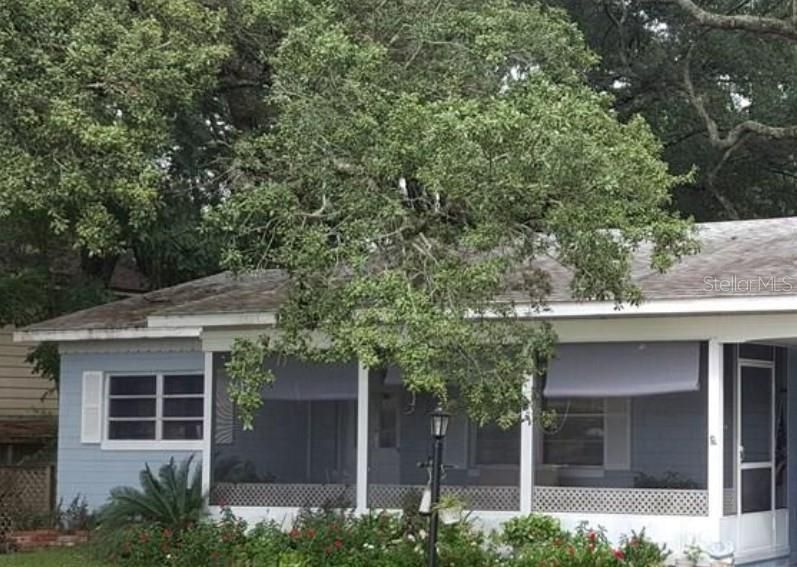 For Sale: $274,900 (2 beds, 2 baths, 1347 Square Feet)