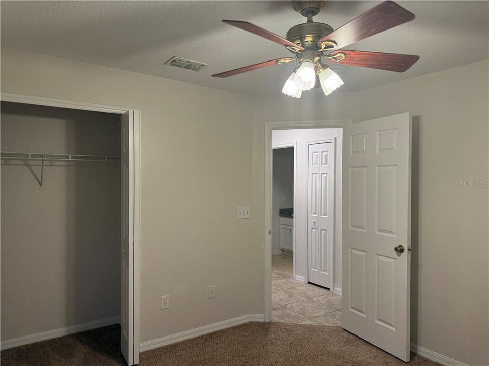 For Rent: $2,600 (3 beds, 2 baths, 1960 Square Feet)