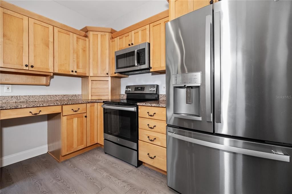 В аренду: $2,300 (3 спален, 2 ванн, 1316 Квадратных фут)