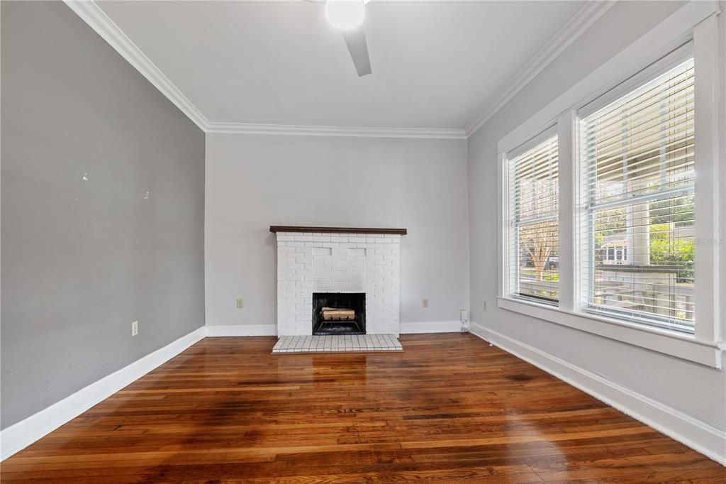 В аренду: $2,300 (3 спален, 2 ванн, 1316 Квадратных фут)