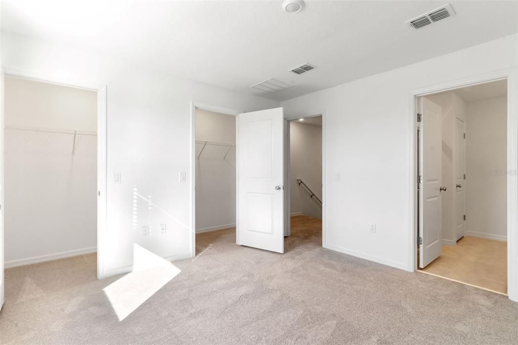 For Rent: $1,800 (2 beds, 2 baths, 1205 Square Feet)