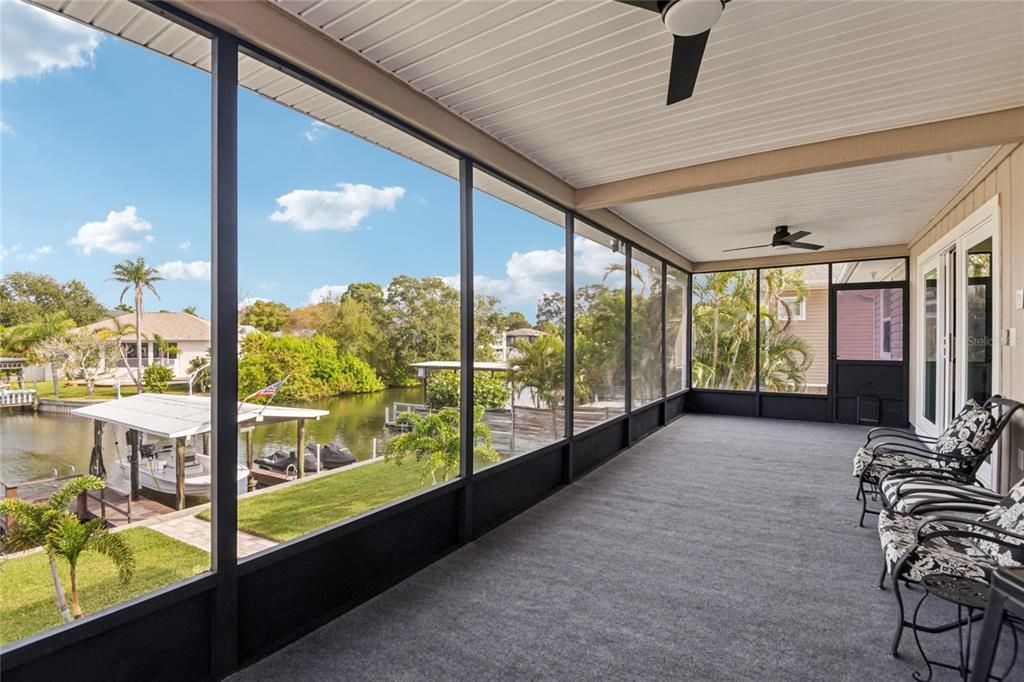 En Venta: $649,000 (4 camas, 3 baños, 2080 Pies cuadrados)