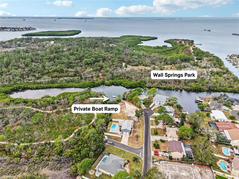 En Venta: $649,000 (4 camas, 3 baños, 2080 Pies cuadrados)