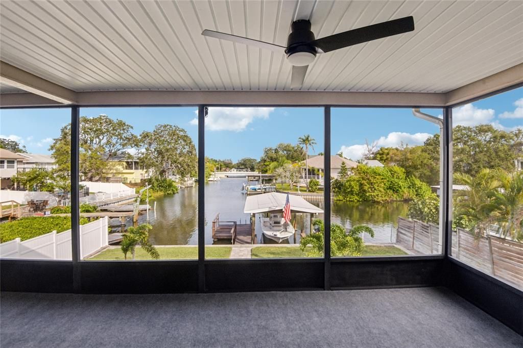 En Venta: $649,000 (4 camas, 3 baños, 2080 Pies cuadrados)