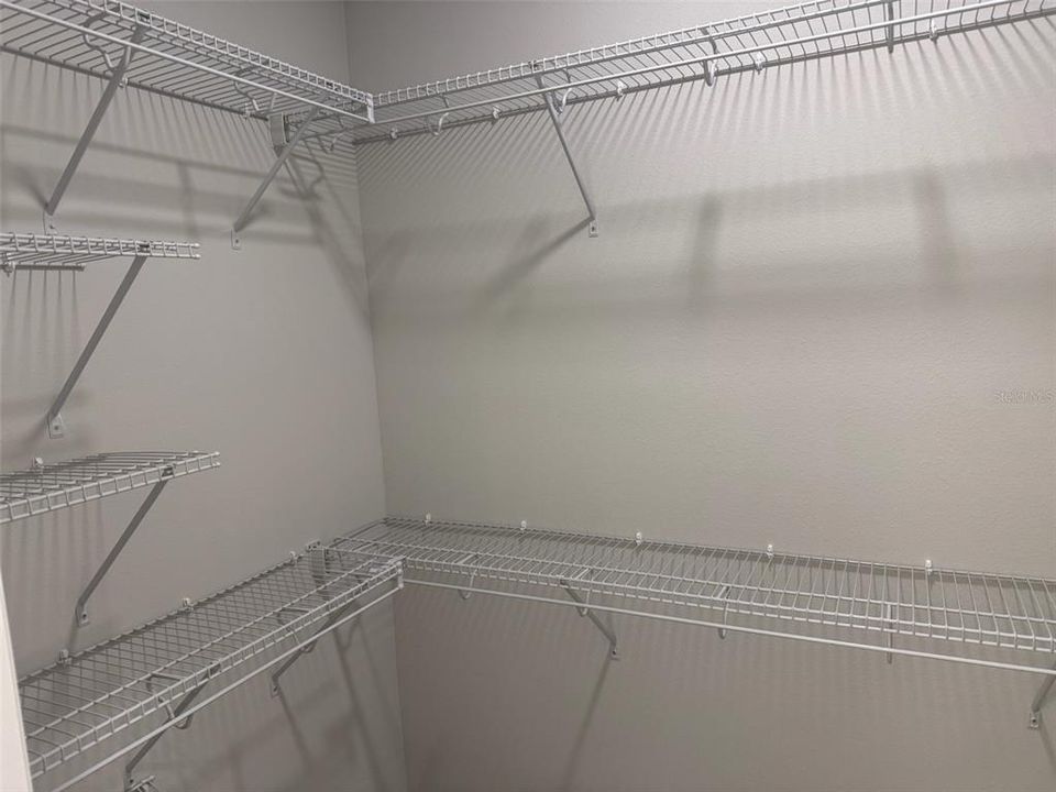 出租: $2,450 (3 贝兹, 2 浴室, 1693 平方英尺)