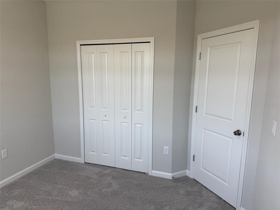 出租: $2,450 (3 贝兹, 2 浴室, 1693 平方英尺)