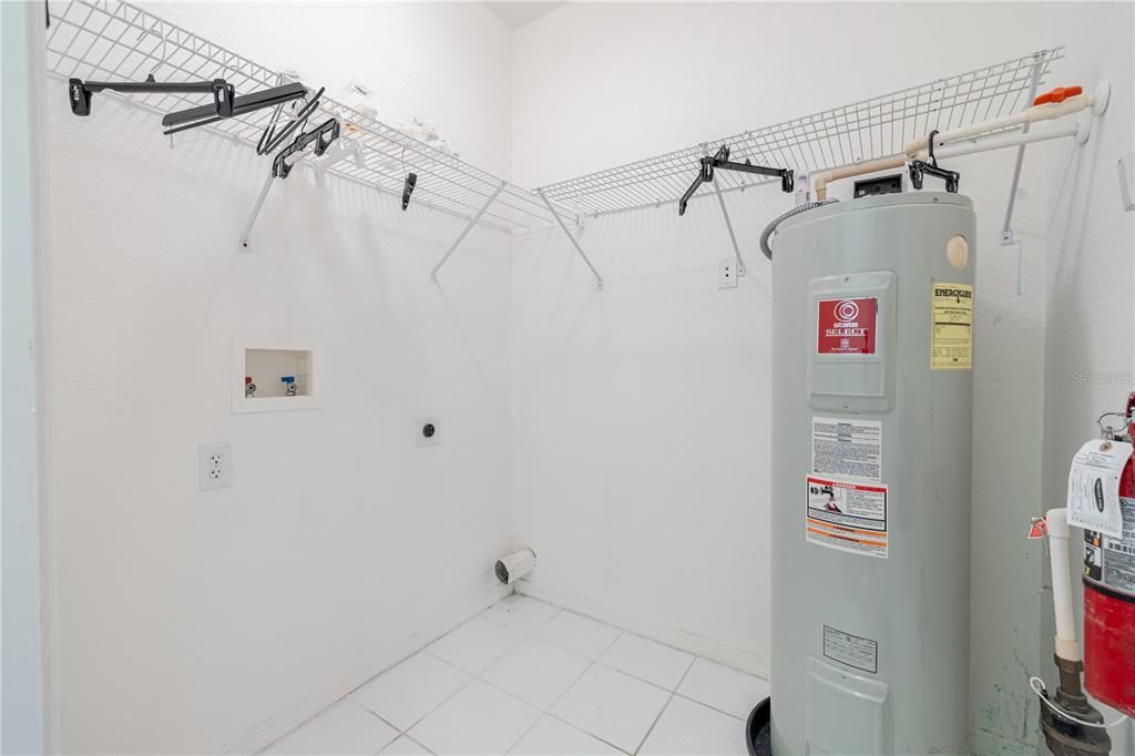 For Sale: $219,900 (2 beds, 2 baths, 1179 Square Feet)