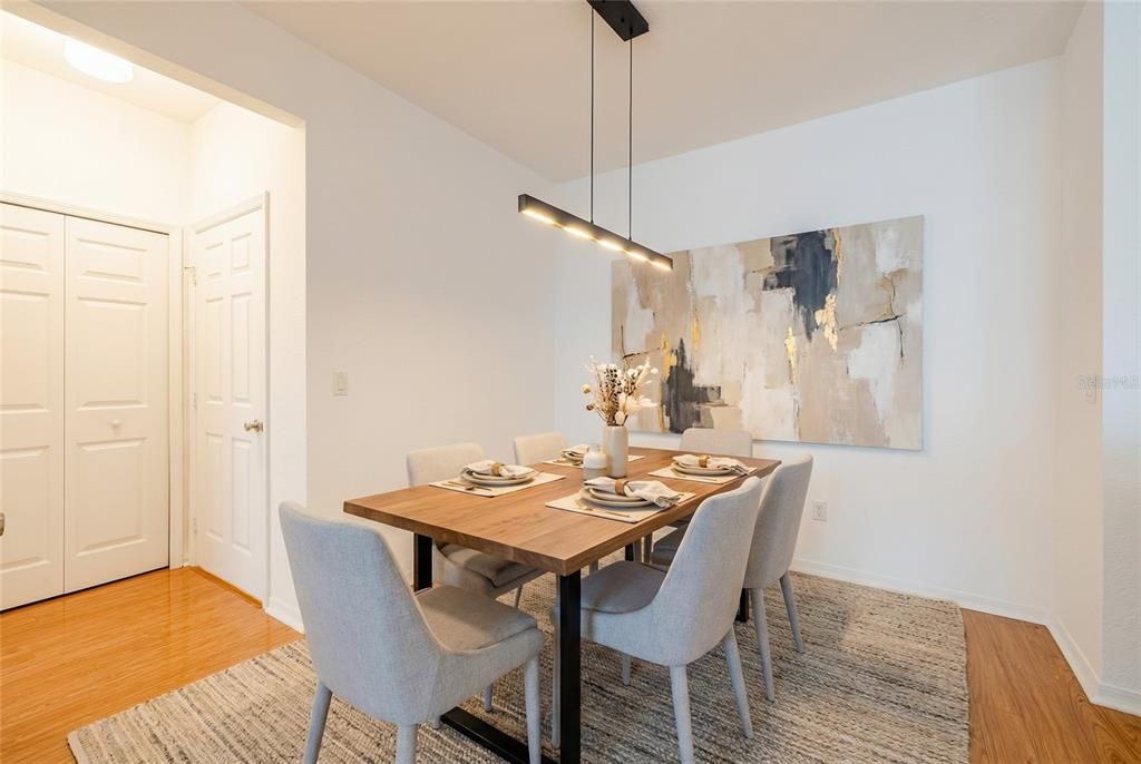 For Sale: $219,900 (2 beds, 2 baths, 1179 Square Feet)